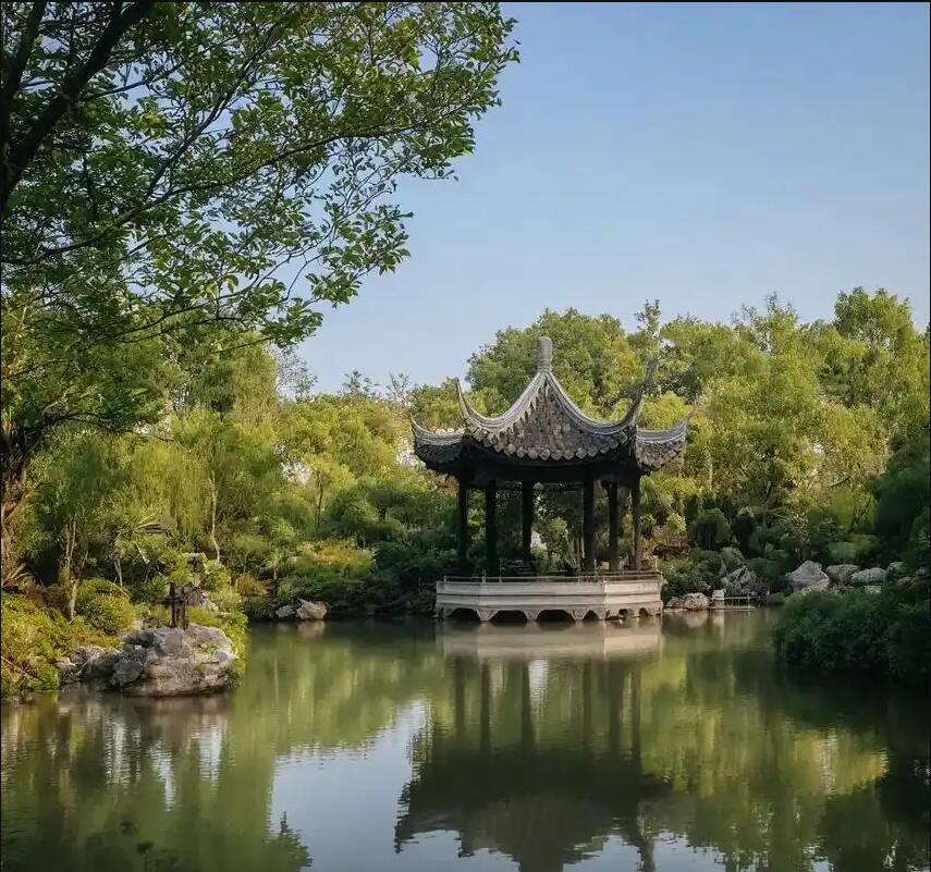 梁子湖区回味餐饮有限公司